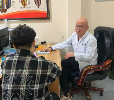 长沙市|男科医师高朋磊：守护男性健康，专业男科诊疗